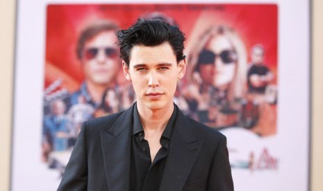 Aktor Austin Butler menjadi pemeran Elvis Presley dalam film biopik arahan Baz Luhrmann.