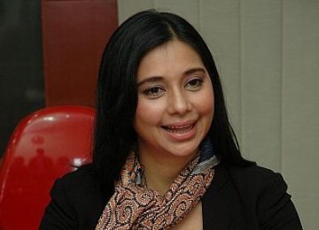 Ayu Azhari