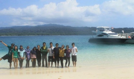 Backpacker Community di Pulau Peucang, Ujung Kulon.