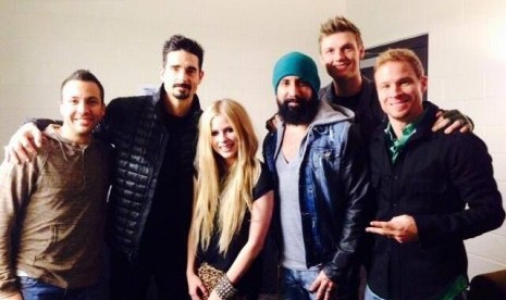 Backstreet Boys dan Avril Lavigne