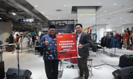 Badan Amil Zakat Nasional (Baznas) bekerja sama dengan Central Department Store Indonesia menggelar program Ramadhan Berkah di bulan Ramadhan 1444 H, salah satunya melalui event Central Midnight Sale.