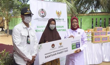 Badan Amil Zakat Nasional (Baznas) bersinergi dengan Kementerian Koordinator Bidang Pembangunan Manusia dan Kebudayaan (Kemenko PMK) dalam membantu penanganan stunting di Indonesia