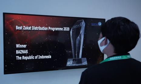 Badan Amil Zakat Nasional (Baznas) kembali menorehkan prestasi dengan meraih piala Global Islamic Finance Award (GIFA) 2020