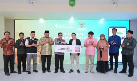 Badan Amil Zakat Nasional (BAZNAS) RI bekerja sama dengan lembaga crowdfunding Sharing Happines dalam memberikan kemudahan layanan bagi masyarakat untuk menunaikan Zakat, Infak dan Sedekah (ZIS) melalui platform sharinghappiness.org.