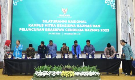 Badan Amil Zakat Nasional (Baznas) RI meluncurkan Beasiswa Cendekia Baznas 2023 pada Selasa (20/6/2023), di Jakarta. 