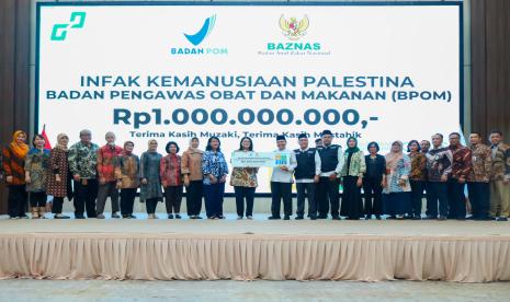 Baznas received Palestinian aid IDR 1 billion from BPOM.