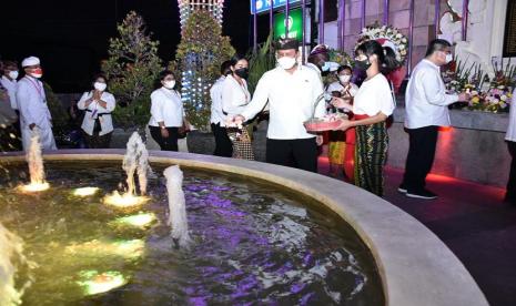 Badan Nasional Penanggulangan Terorisme (BNPT), bersama Lembaga Perlindungan Saksi dan Korban (LPSK), menggelar doa bersama untuk Korban Bom Bali di Monumen Ground Zero Legian, (12/10) sore. 