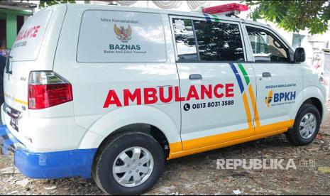 Badan Pengelola Keuangan Haji (BPKH) melalui mitra kemaslahatan Badan Amil Zakat Nasional (BAZNAS), menyalurkan bantuan ambulans untuk Yayasan Rumah Khidmat Indonesia dengan nilai bantuan sebesar Rp291.380.000.