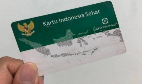 Kartu Jamninan Kesehatan Nasional (JKN).