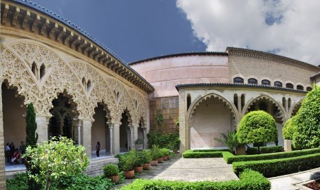 Bagian dalam Istana Aljaferia, Zaragosa, Spanyol. 