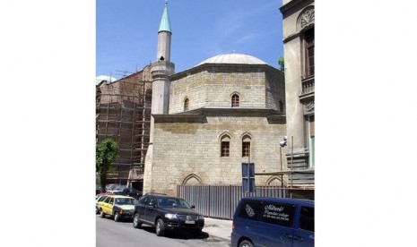 Bajrakli Mosque in Belgrade