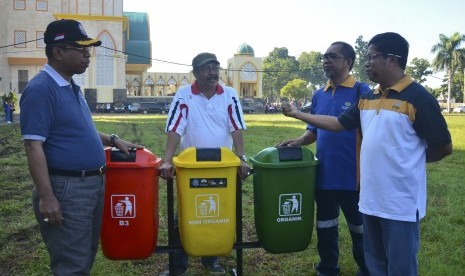 Bak sampah untuk MTQ Nasional