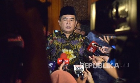 Ketua DPR Ade Komarudin