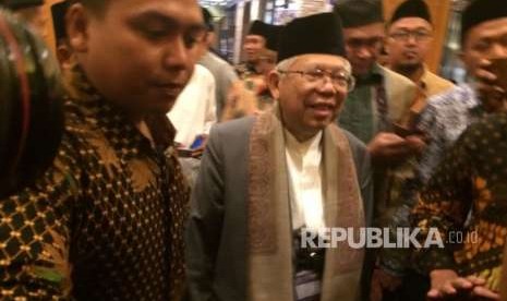 Bakal calon wakil presiden sekaligus Rais Aam PBNU KH Ma'ruf Amin menghadiri Silaturahim Nasional PBNU bersama PWNU se-Indonesia di Hotel Aryaduta, Jakarta Pusat, Kamis (30/8).