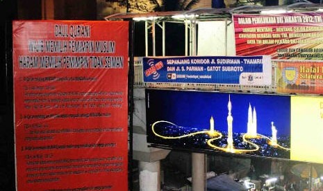 Baliho bermuatan menyerang SARA sempat berdiri di kawasan Jalan Gatot Subroto