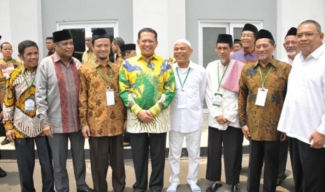 Bamsoet saat menghadiri peresmian Gedung Pusat Dakwah Hidayatullah, di Jakarta, Jumat (11/10).