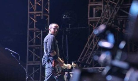 Band asal California, Amerika Serikat, Linkin Park, menggetarkan stadion GBK Jakarta, Rabu (21/9/20211). Linkin Park meraih kesuksesan besar dengan album keduanya, Meteora, pada 2003. 