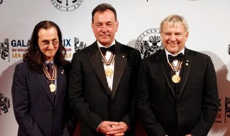 Band Rush asal Kanada, (ki-ka) Geddy Lee, Alex Lifeson dan Neil Pearts