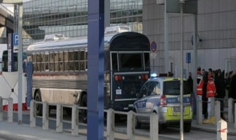 Bandara Frankfurt, Jerman. Jerman mempertimbangkan membatasi penerbangan dari Inggris.