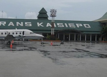 Bandara Frans Kaisiepo 