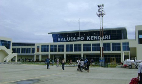 Bandara Halouleo