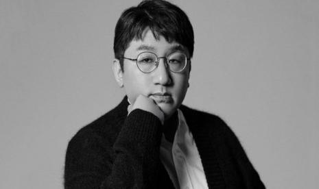 Bang Si-hyuk.