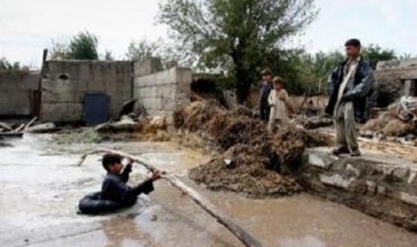 Banjir di Afghanistan. ilustrasi. Hujan lebat dan banjir di Afghanistan telah menewaskan 22 orang.