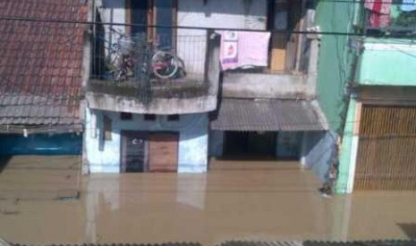 Banjir di salah satu daerah di Kota Bekasi.