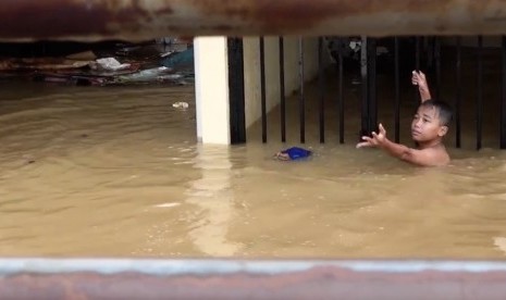 Banjir di kawasan Kampung Melayu, Jakarta Timur