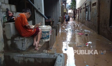 Banjir di Kelurahan Rawajati, Jakarta Selatan.