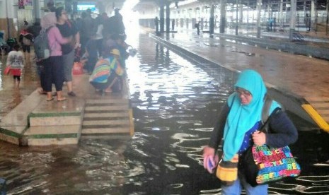 Banjir di Stasiun Bandung