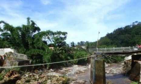 Banjir di Sumbawa