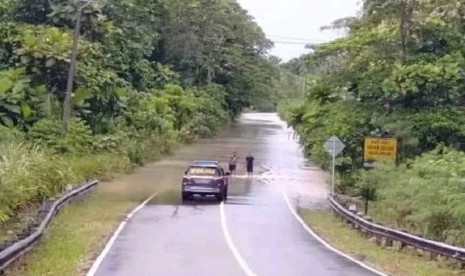 Banjir masih melanda wilayah Sentani, Papua