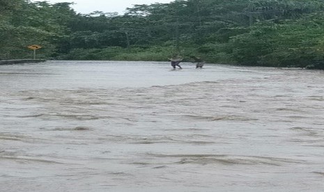 Banjir masih melanda wilayah Sentani, Papua