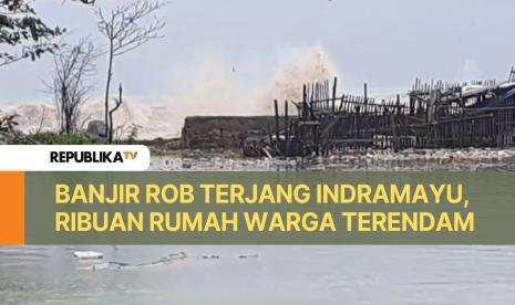 Banjir rob akibat gelombang tinggi air laut atau rob kembali menerjang Desa Eretan Kulon, Kecamatan Kandanghaur, Kabupaten Indramayu, Rabu (29/1/2025). 