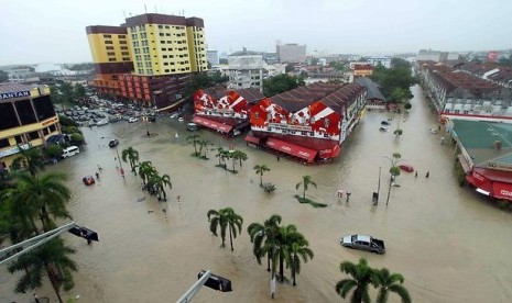 Banjir yang melanda Kota Kuantan, Malaysia.