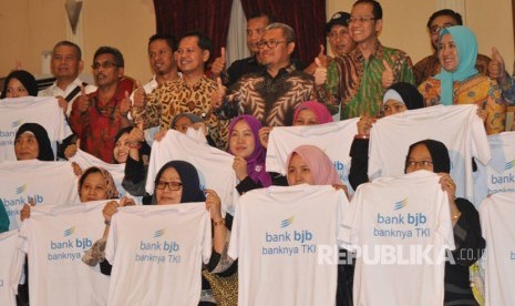 Bank BJB mendeklarasikan sebagai bank TKI yang melayani pengiriman uang dari luar negeri.