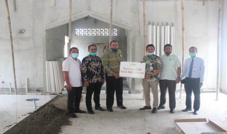 Bank BJB Syariah Bantu Bangun Mushala Kawasan GTG