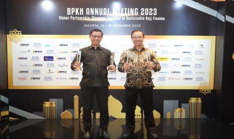 Bank bjb syarian raih lima penghargaan BPKH Awards 2023 sebagai BPS-BPIH terbaik.