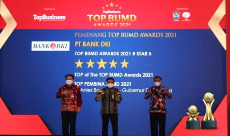 Bank DKI kembali meraih penghargaan sebagai BUMD Terbaik Top of the Top BUMD 2021 dan Top #BPD – Bintang 5 pada Top BUMD Awards 2021