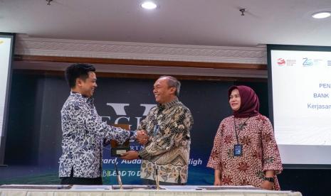 Bank Mandiri teken kerja sama layanan finansial Ruang Guru.