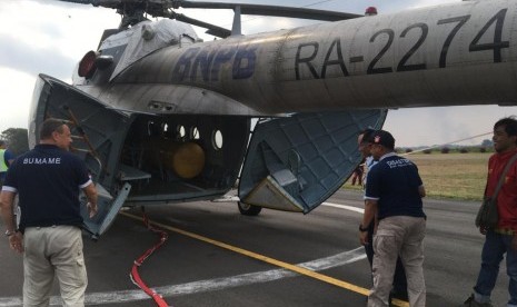 Bantuan helikopter untuk pemadaman api di Gunung Arjuno telah tiba di Bandara Abd Saleh, Malang, Jumat (2/8).