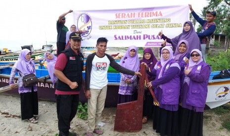 Bantuan nelayan dari Salimah.