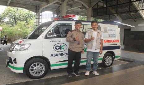 Bantuan unit ambulans Askrindo Syariah.