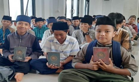 Bantuan Alquran.