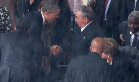 Barack Obama and Raul Castro