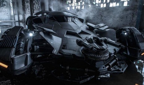 Batmobile di film Batman v Superman: Dawn of Justice