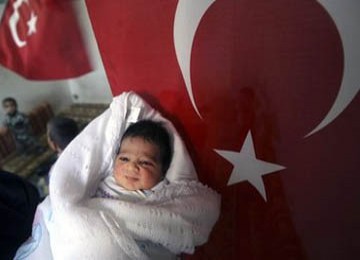 Bayi laki-laki yang lahir di Gaza, Sabtu (6/6) dinamakan Rajab Erdogan seiring dengan meningkatnya sentimen Pro-Turki. 