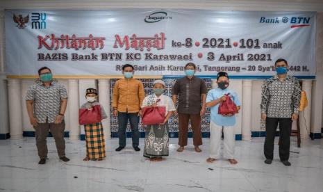  BAZIS Bank BTN Kantor Cabang Karawaci, yg bekerjasama dengan RS Sari Asih karawaci menggelar khitanan massal