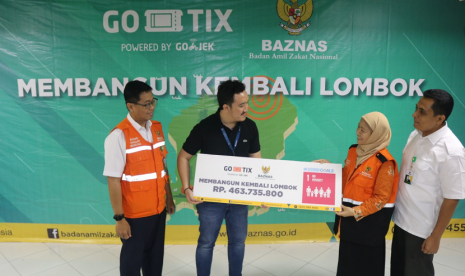 Baznas bekerja sama dengan GO-TIX memberikan bantuan untuk korban gempa Lombok.